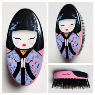 Szczotka do włosów torebkowa różowa Kokeshi