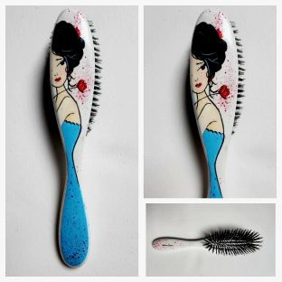 Szczotka do włosów średnia Spojrzenie